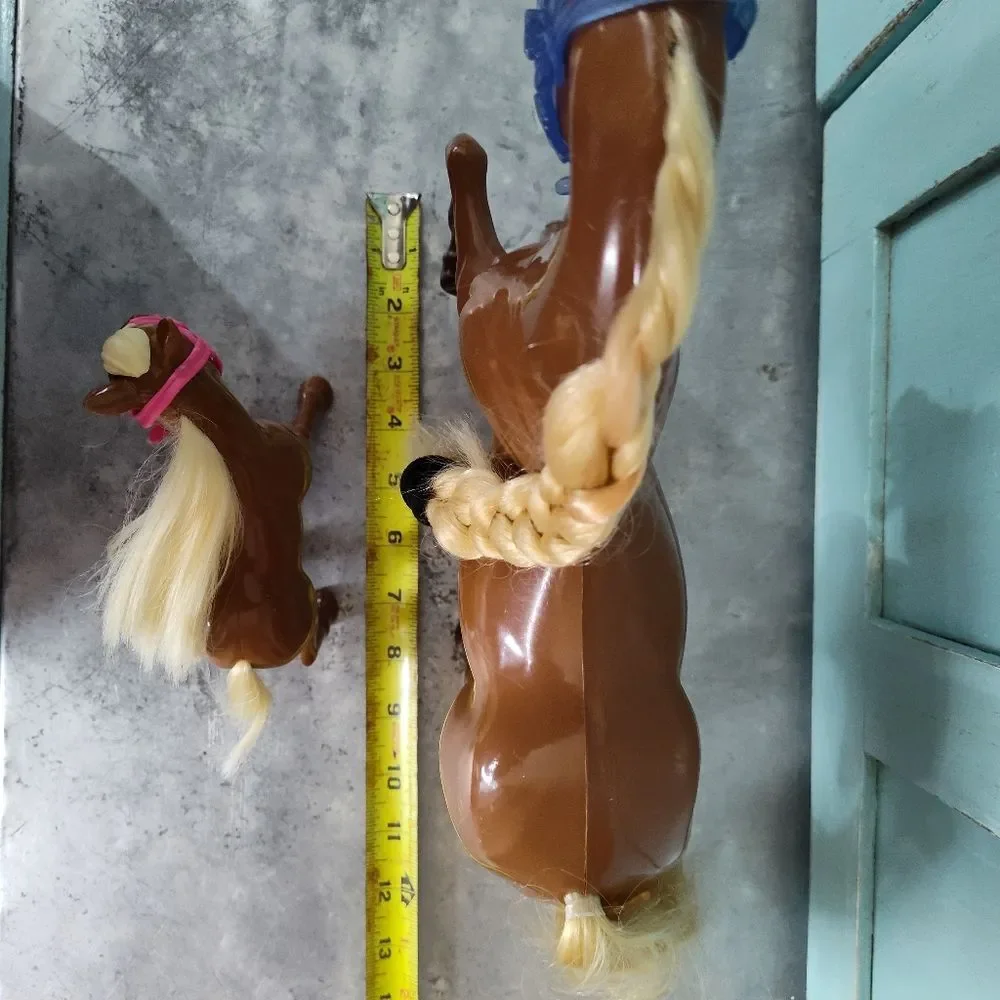 Vintage Mattel Barbie 1991 All American Star Stepper Horse and Foal